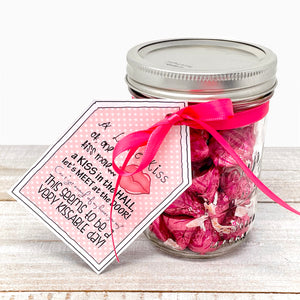 "Kissable" Printable Valentine's Tag